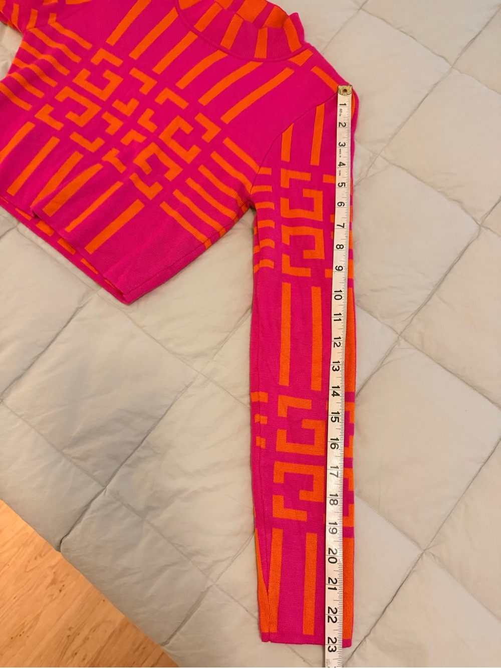 Lizette Collection Geometric Maze Cropped Knit Sweater Pink Orange Size S - Picture 11 of 11